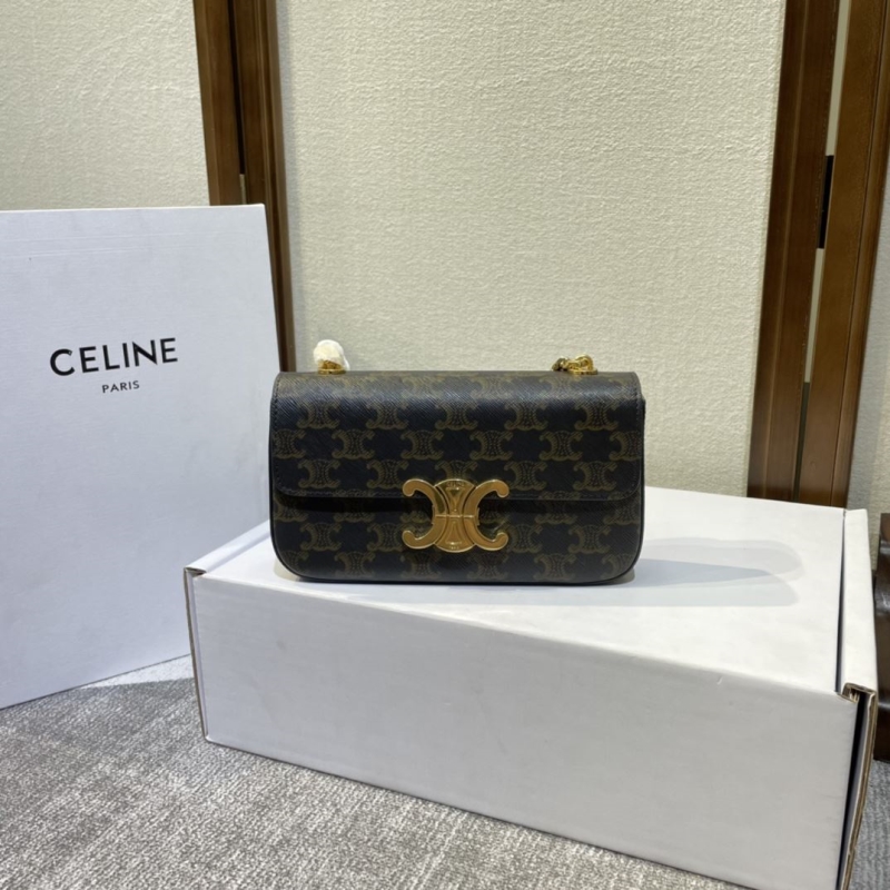 Ce1i*e triomphe bags